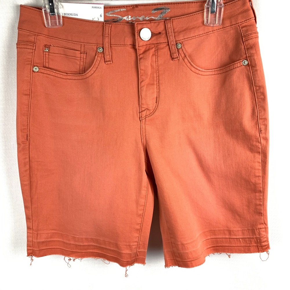 Seven7 Weekend Bermuda Sz 6